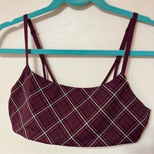 VS PINK Relay Square Neck Sports Bra